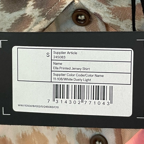 NWT ASOS Weekday Mesh Button Down - Picture 13 of 16